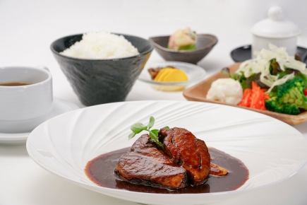 【ランチ】足柄牛のビーフシチューコース