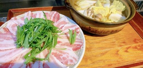 Black pork shabu-shabu (Kagoshima Prefecture)