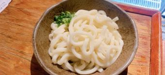 To finish off the meal, choose rice porridge or udon (1 portion)