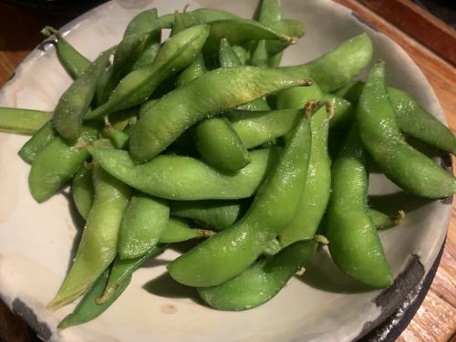 Green soybeans/pickles