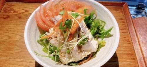 Black pork and tofu salad with sesame dressing