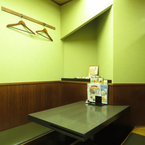 【プライベートシーンにオススメ！】落ち着く完全個室♪