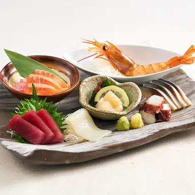 新鮮な海鮮料理を多数ご用意!