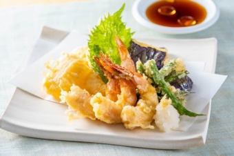 海老と野菜の天ぷら盛り合わせ