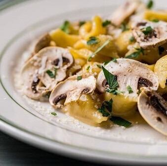 Pasta Conchiglie with Three Types of Cheese and Mushrooms