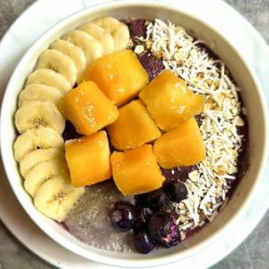 Coconut Mango Acai Bowl