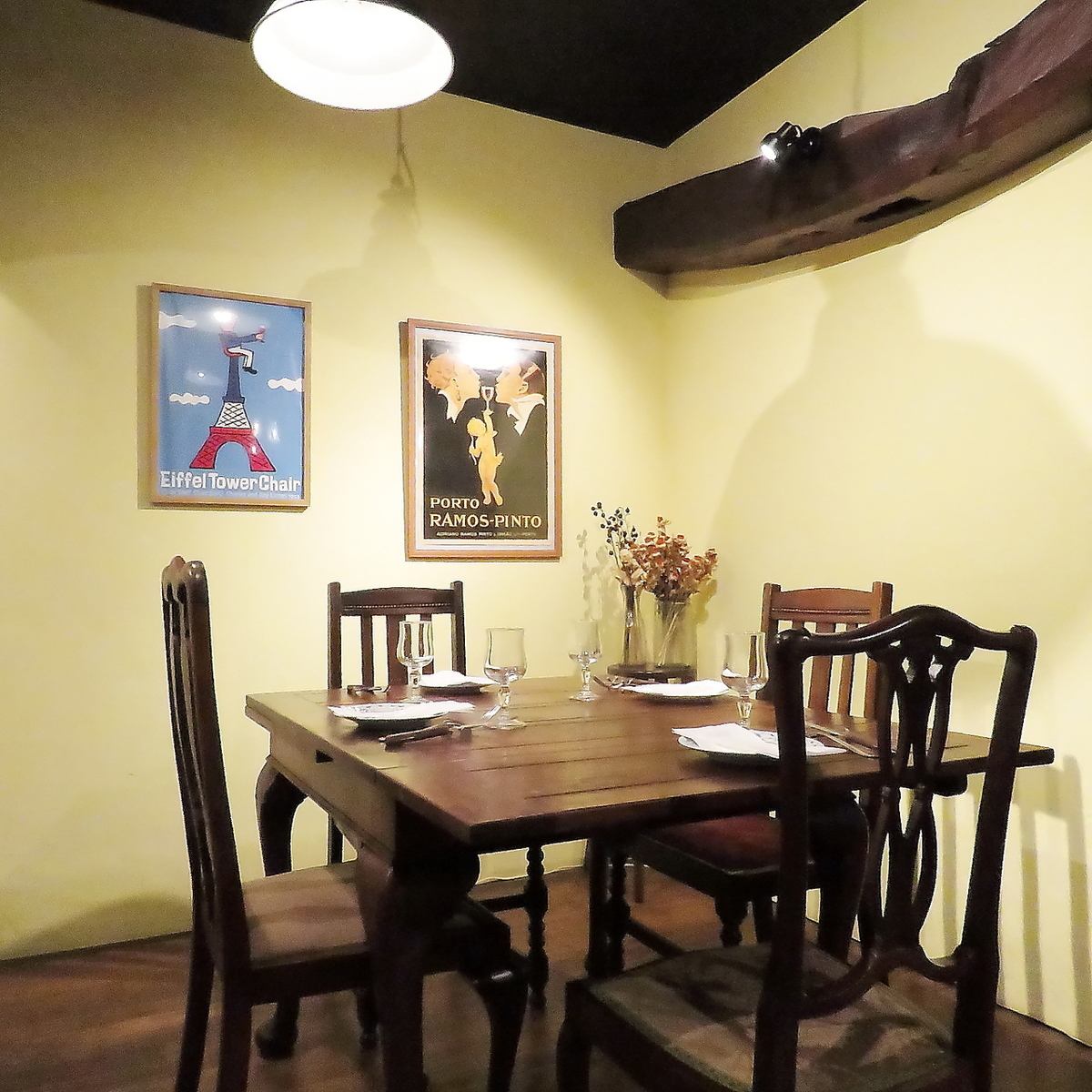 We also have private rooms that are ideal for dates and anniversaries!