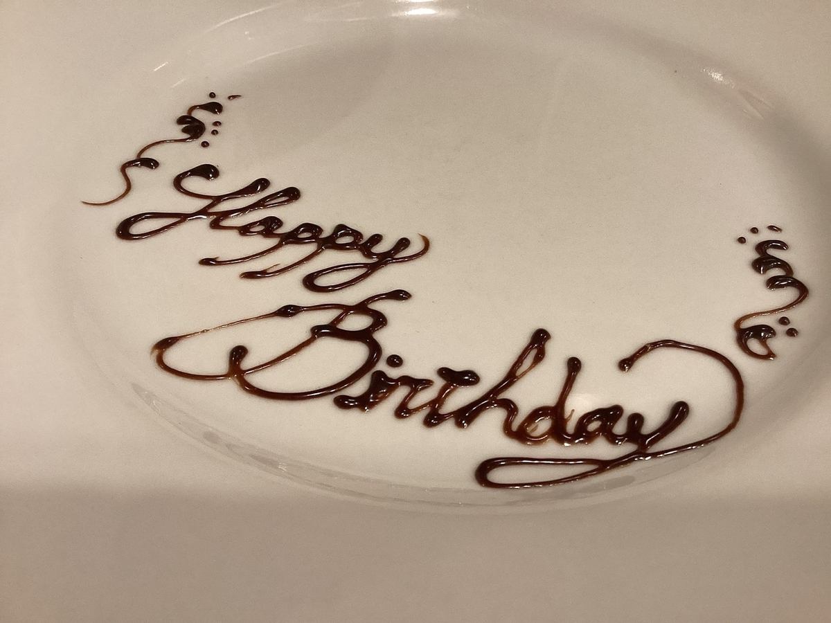 Birthday plates are available.