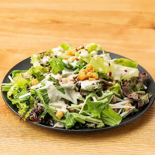 Crispy bacon Caesar salad / Korean-style choregi salad / Pork shabu-shabu salad