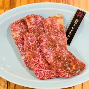和牛牛小排配腌料