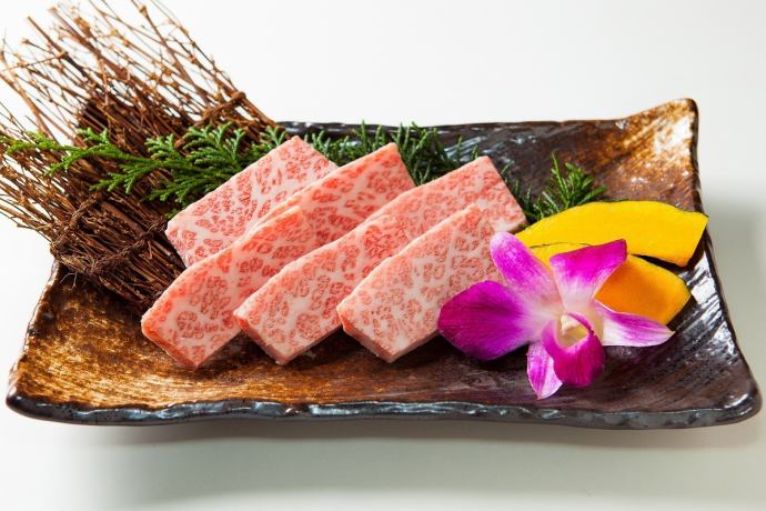 和牛七厘炭火焼肉 くいだおれ 公式