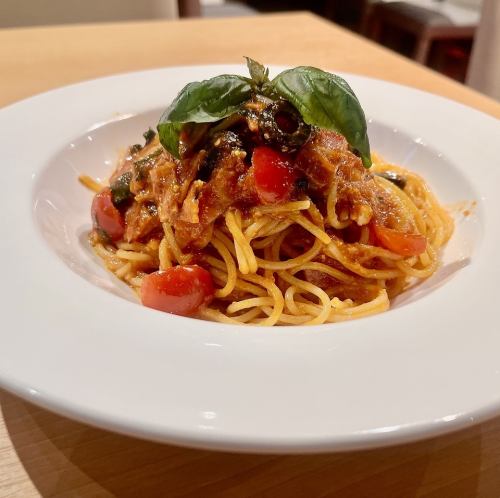 トマトとベーコンの冷製パスタ