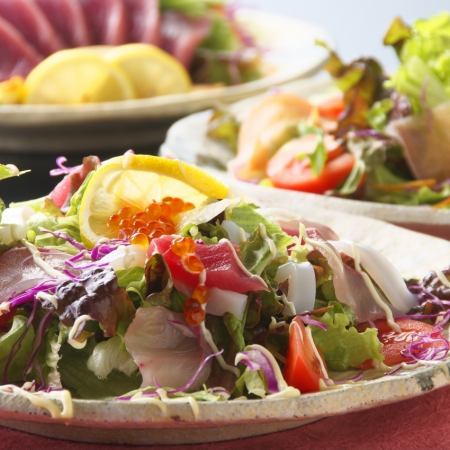 Kochi tomato salad / garlic scented ham salad