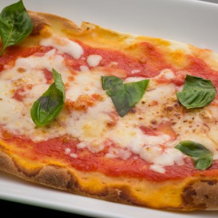 Pizza Margherita / Pizza Insalata