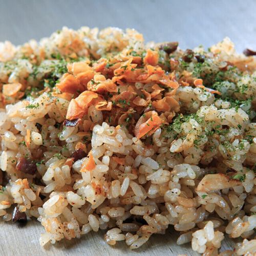 Garlic fried rice