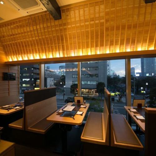 A teppanyaki izakaya with a unique ventilation system that eliminates unpleasant odors