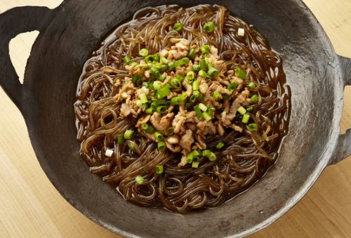 さつまいも春雨の鉄鍋煮