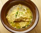 卵の皮のスープ餃子