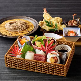 【ランチ限定】天神御膳 ～天麩羅・お刺身など十種の前菜と打ち立て十割そば・デザート～