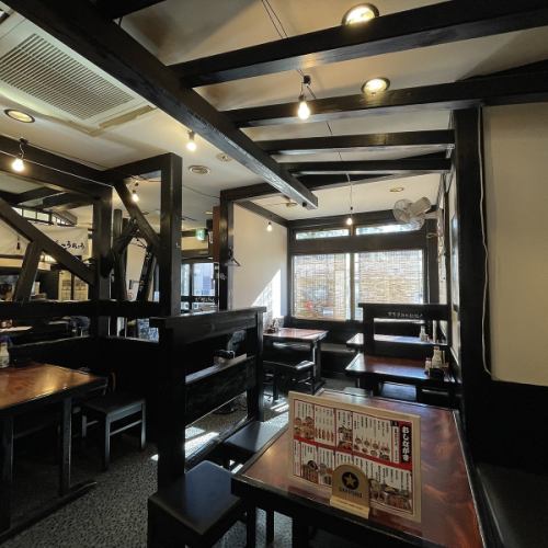 <p>4 box seats.You can dine in a relaxed atmosphere! The perfect seats for small parties, birthday parties, etc. We will guide you to the best seats for a variety of situations.Please feel free to contact us about your desired seat!</p>