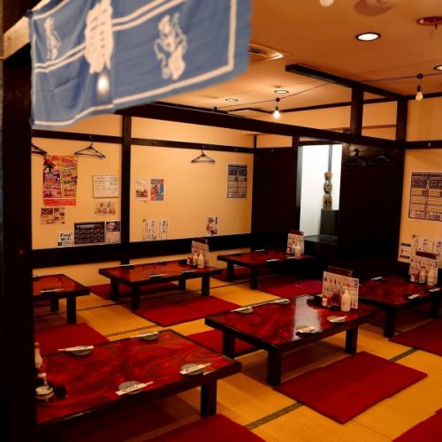 <p>暖かな和の照明が包み込む大人の為の座敷席で、いつもよりゆったりと過ごす上質なご宴会をどうぞ♪団体様のご宴会や歓送迎会などにもご利用頂く事が可能です。もちろんお勤め先でのご宴会やプライベートでの飲み会などにも幅広くご利用いただいております♪喫煙可能</p>