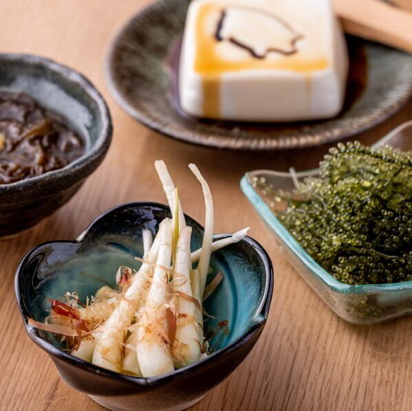 沖縄といえば≪泡盛≫お肉と一緒に乾杯！