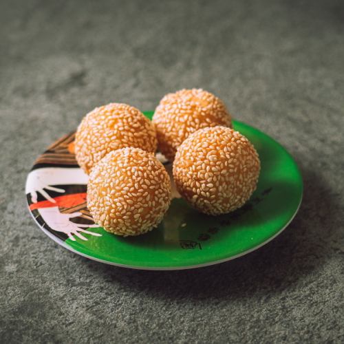 胡麻団子