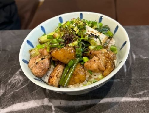 焼き鳥丼