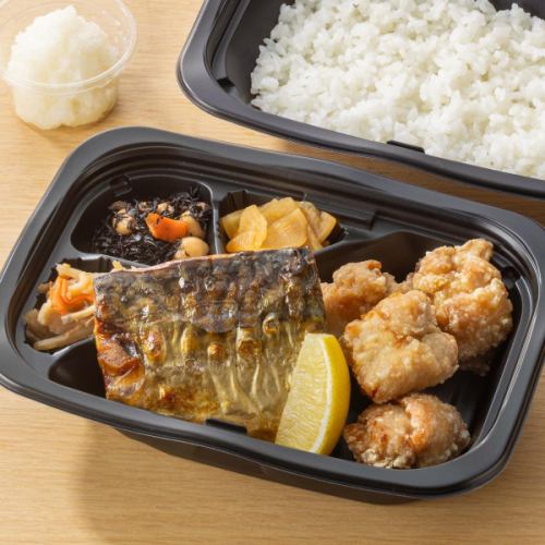 Charcoal grilled mackerel and deep-fried chicken lunch box