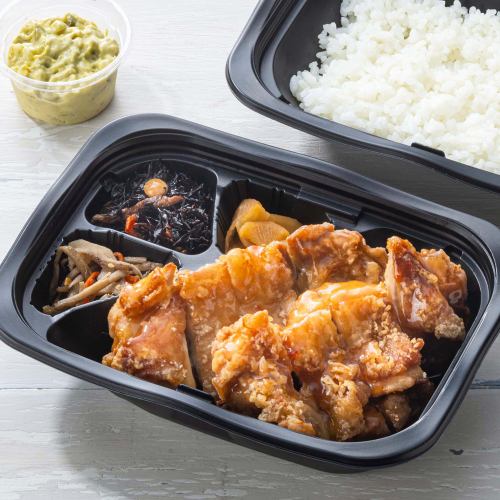 【限定メニュー】アボカドタルタルのハワイアンチキン南蛮 弁当