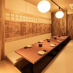 ◆ Private room for 6 to 10 people ◆ If you are looking for a private room izakaya, please come to our restaurant! We can accommodate a wide range of groups from small to large. ◎ We also offer a variety of courses that are perfect for banquets where you can enjoy our delicious cuisine!