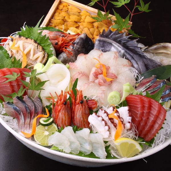 [Fresh fish sashimi] We offer seasonal fish delivered directly every morning.