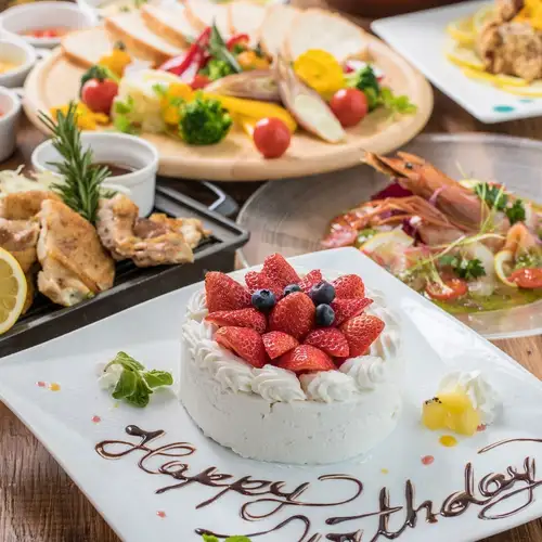 【NEW OPEN】誕生日・記念日に最適なサプライズ特典も☆メッセージ入りのデザートプレートでお祝い♪