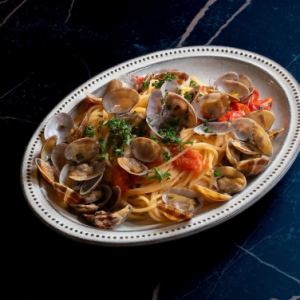 アサリとチェリートマトのスパゲッティ