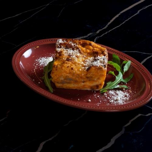 ピッツァ生地のラザニア