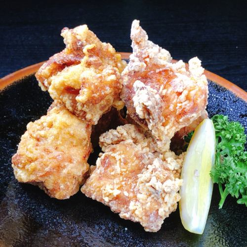 Fried chicken and zangi assortment, 3 pieces each