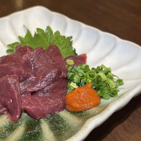 馬刺し