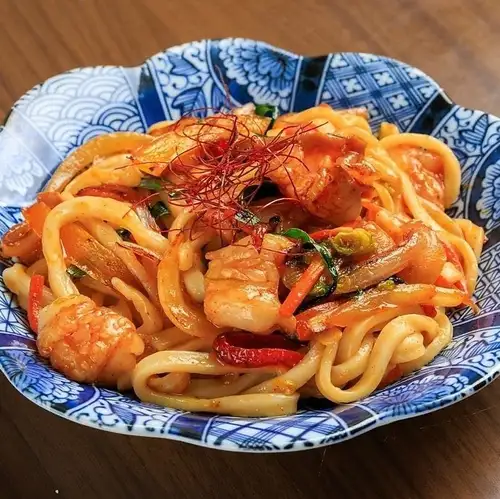 熊野牛ホルモンうどん