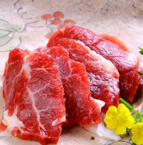[Currently very popular!] 3-hour all-you-can-drink "Yakitori, Kushikatsu & Horse Sashimi 5-course meal for 3,600 yen"