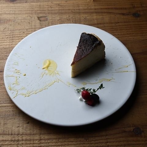 バスクチーズケーキ