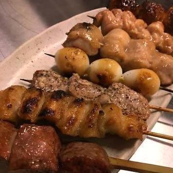 Our proud ``yakitori'' that is carefully grilled one by one!