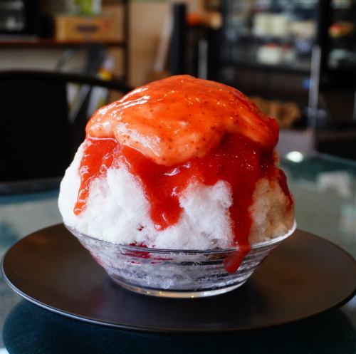 2日前完全予約制⇒かき氷【あまおうレアチーズ】
