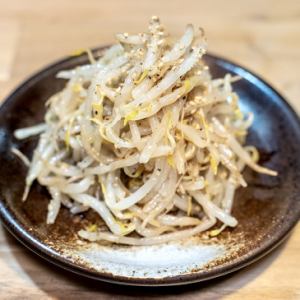 Bean sprouts namul