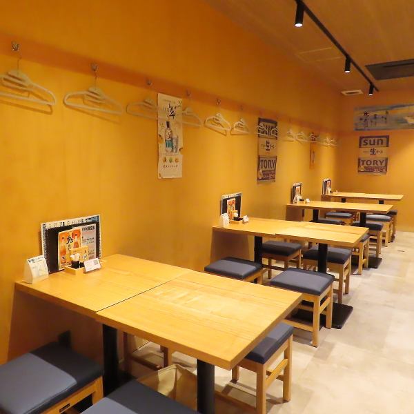 【貸切で楽しむ贅沢】 25名様より貸切可能。贅沢な時間をお約束！美味しい料理とこだわりの日本酒で至福のひととき。居心地の良い空間をご提供いたします。会社の宴会はもちろん、同窓会等、幅広いシーンでご利用いただけます。大切な方々との充実した時間を、ぜひ当店でお過ごしください。お気軽にお問い合わせください。