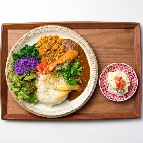 3種のあいがけカレーランチ