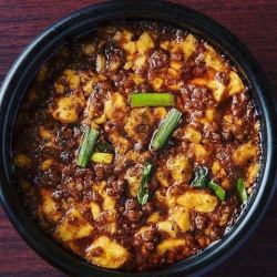 四川麻婆豆腐(普通・中辛・激辛) 黒山椒