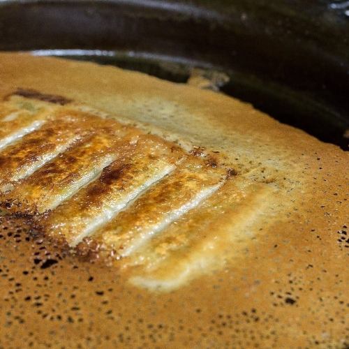 当店自慢の手作り焼き餃子