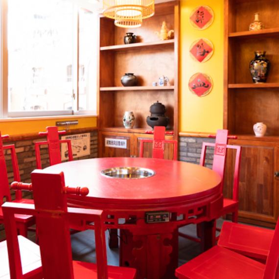 Enjoy authentic Chinese cuisine in a high-quality space!