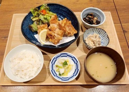 からあげ定食
