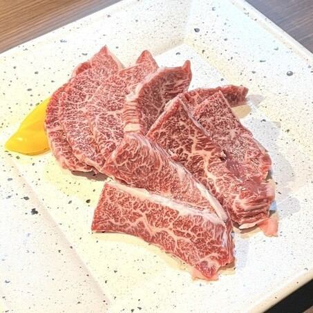 鮮度にこだわった、厳選肉をご用意しております。